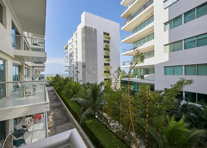Apartamento En La Playa Con Terraza Y 4 Piscinas