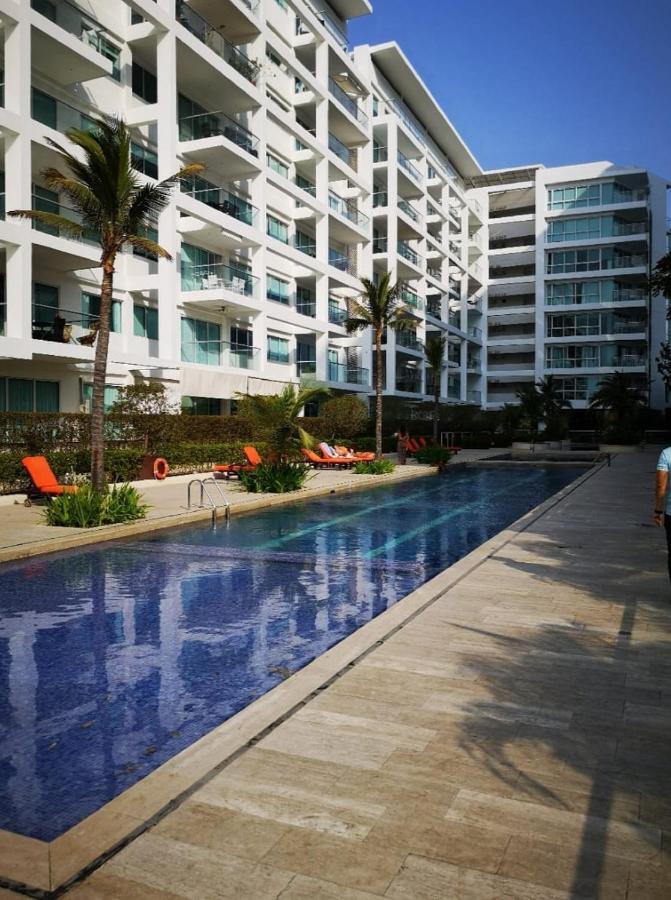 Apartamento En La Playa Con Terraza Y 4 Piscinas *